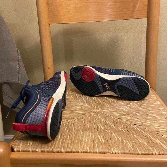 RYKA SHOES - Picture 8 of 9